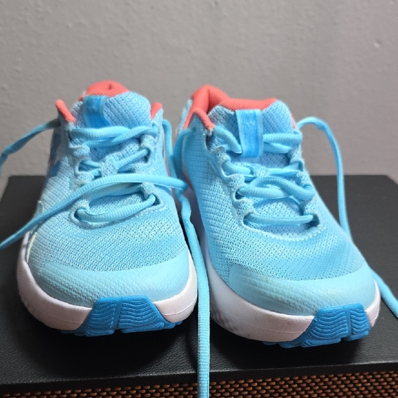 Under Armour Kids Light Blue and Coral Sneakers - Picture 1 of 7